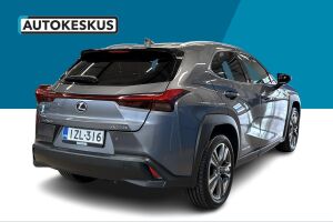 Lexus UX esikatselu 5