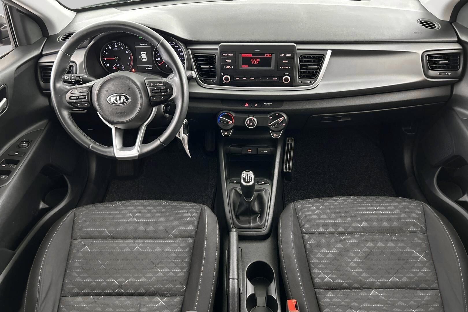 Kia Rio iso kuva 22
