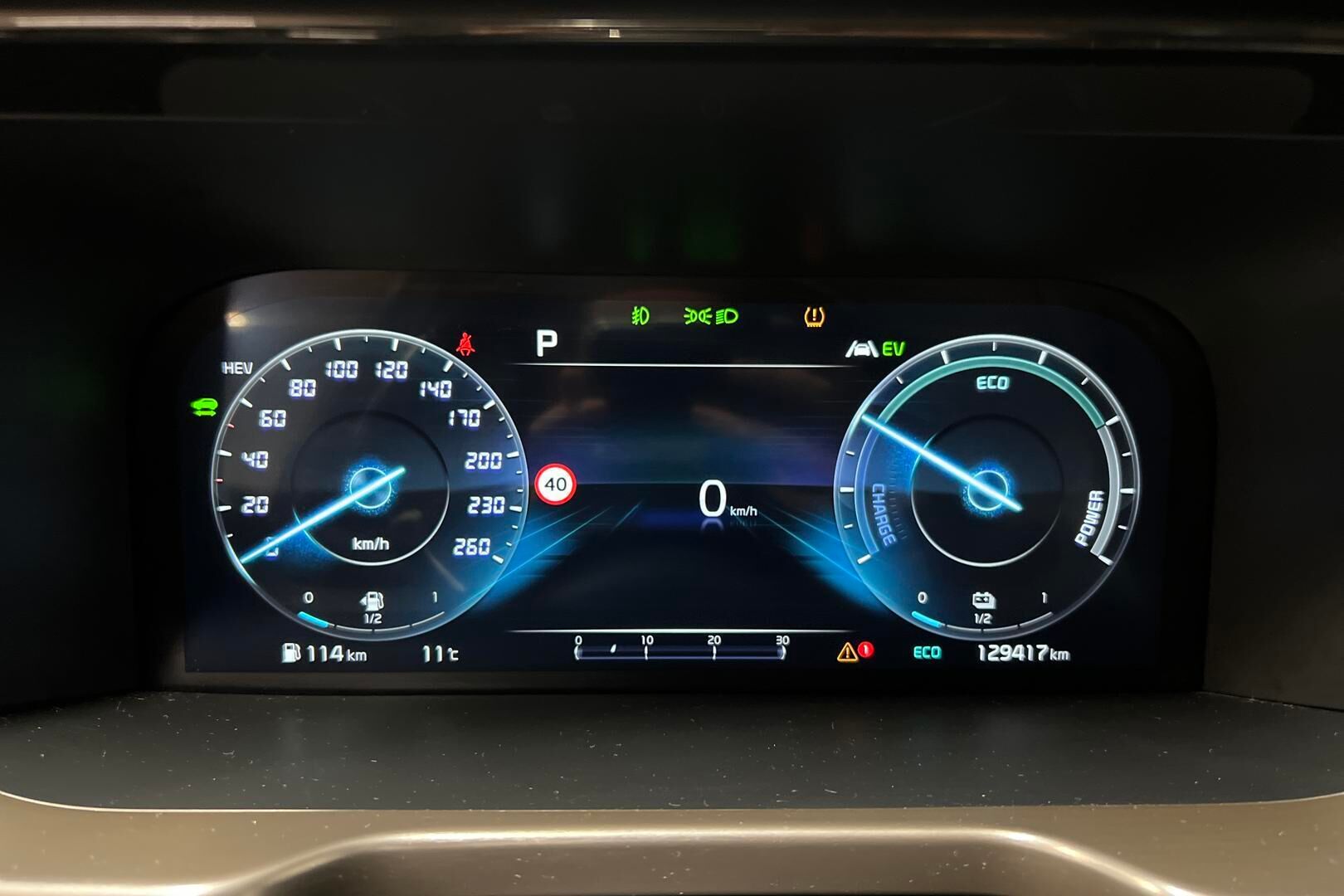 Kia Sorento iso kuva 14