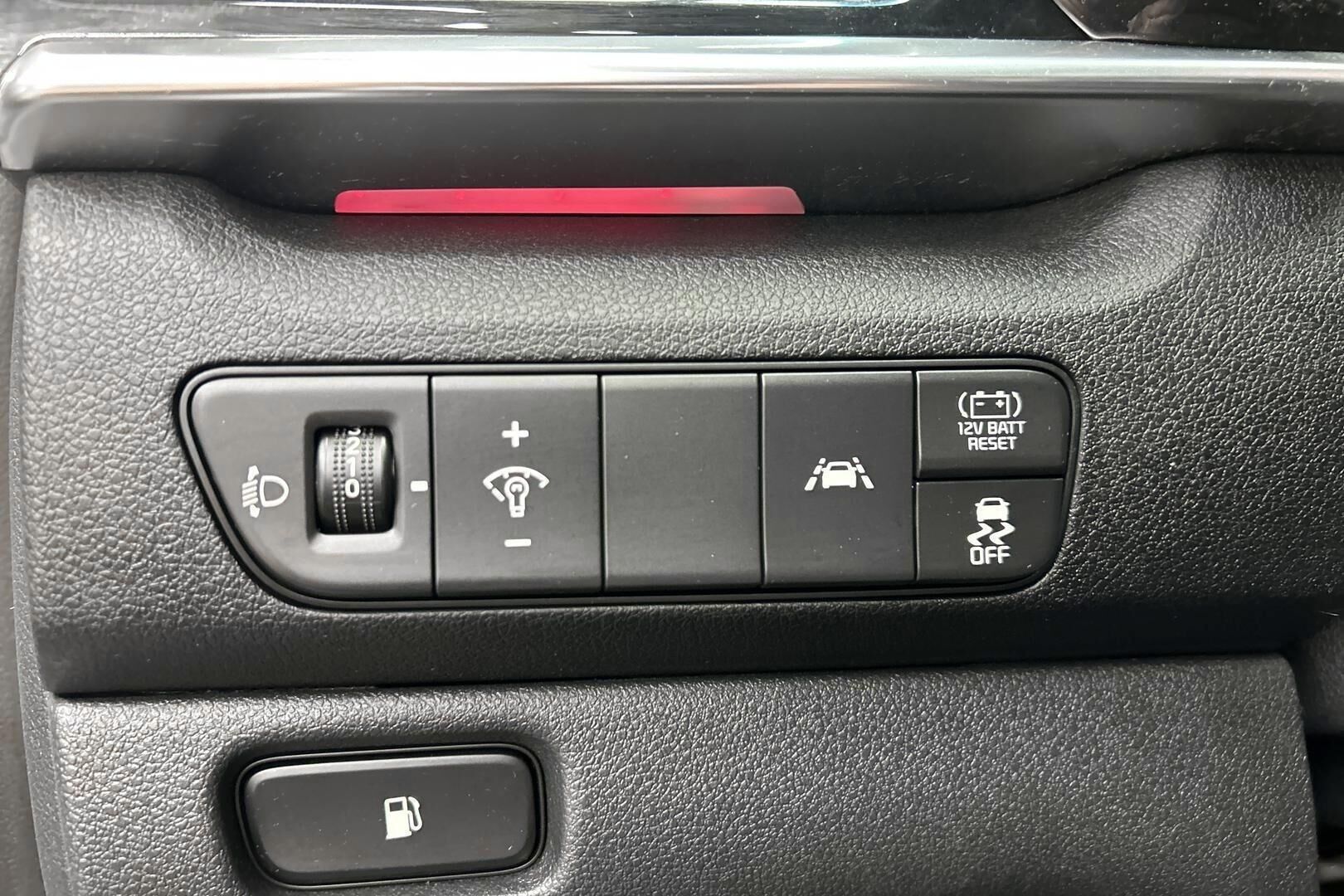 Kia Niro iso kuva 8