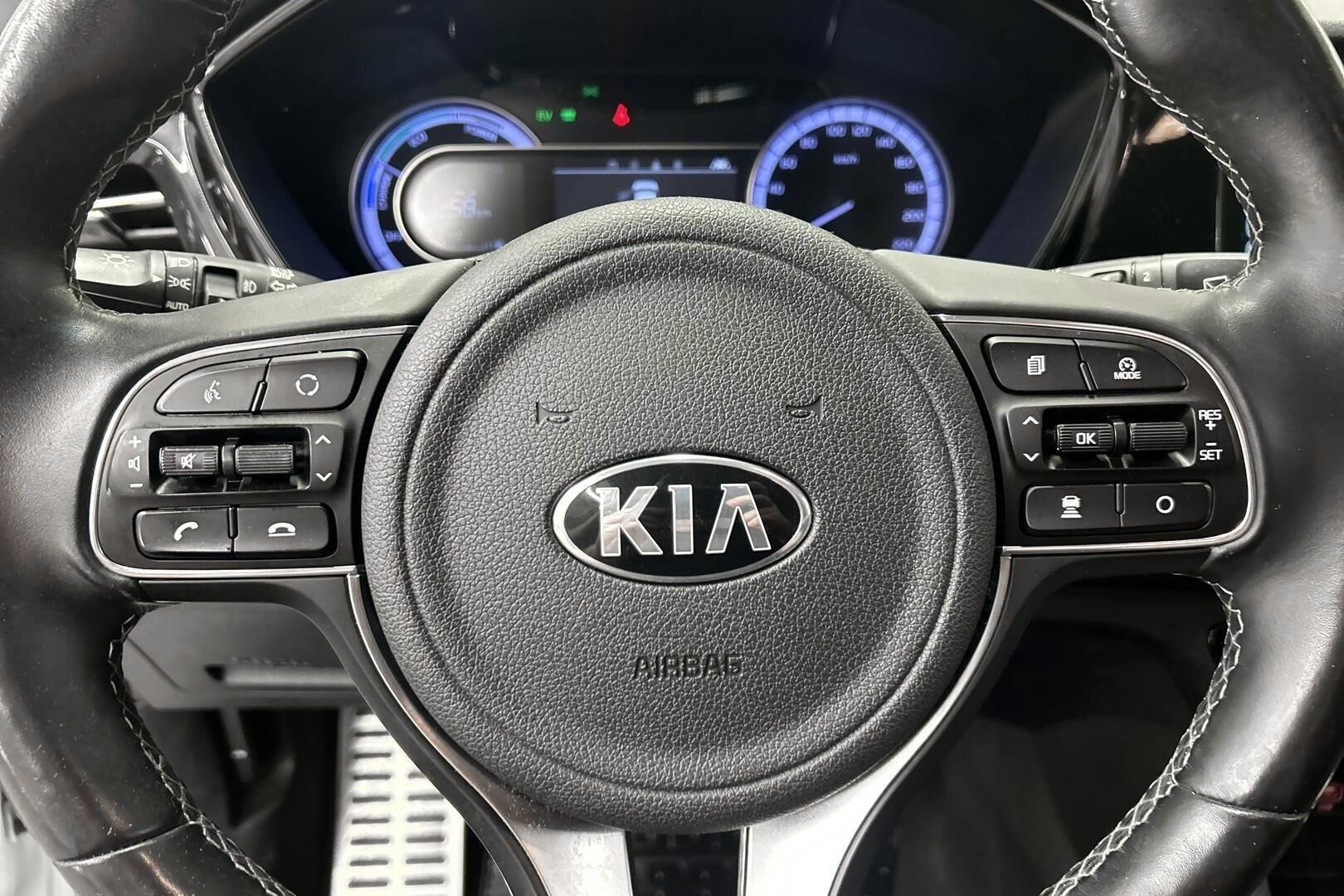 Kia Niro iso kuva 25