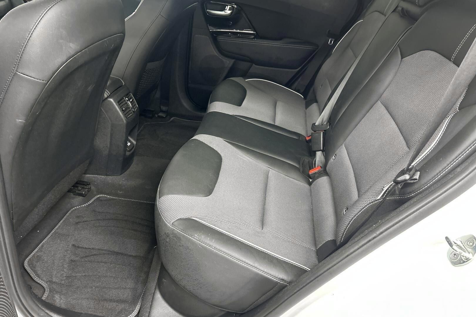 Kia Niro Electric iso kuva 9
