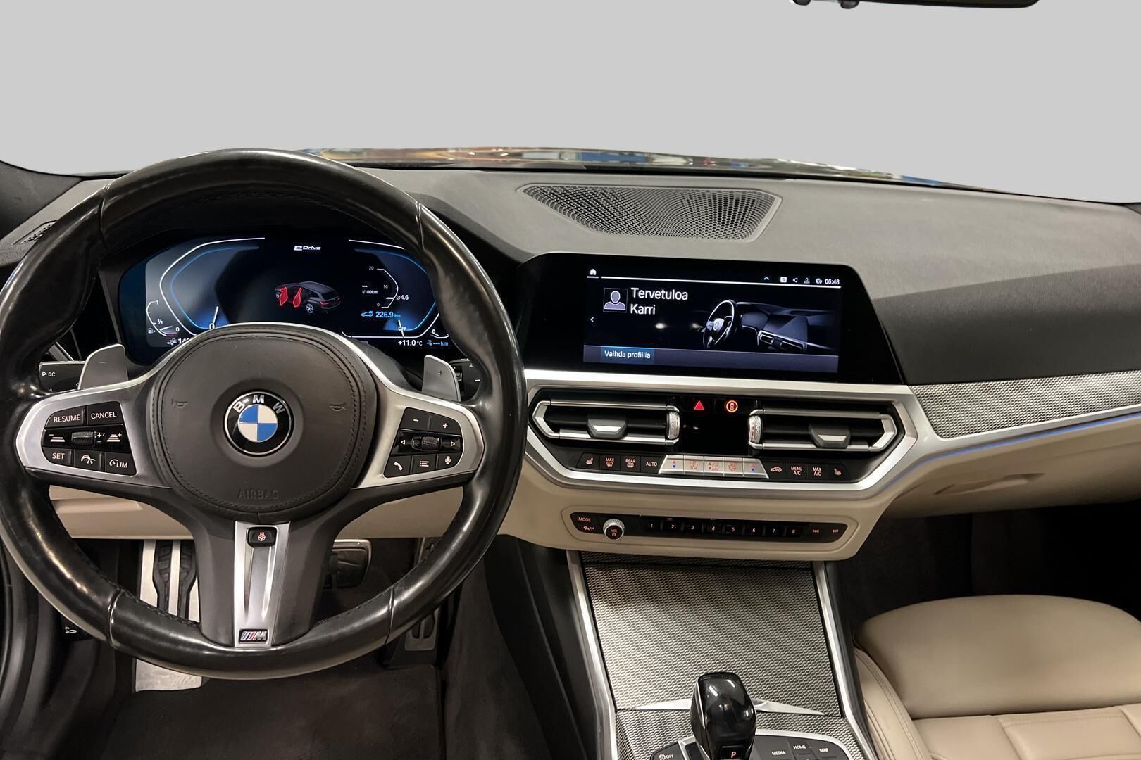 BMW 3-sarja iso kuva 9