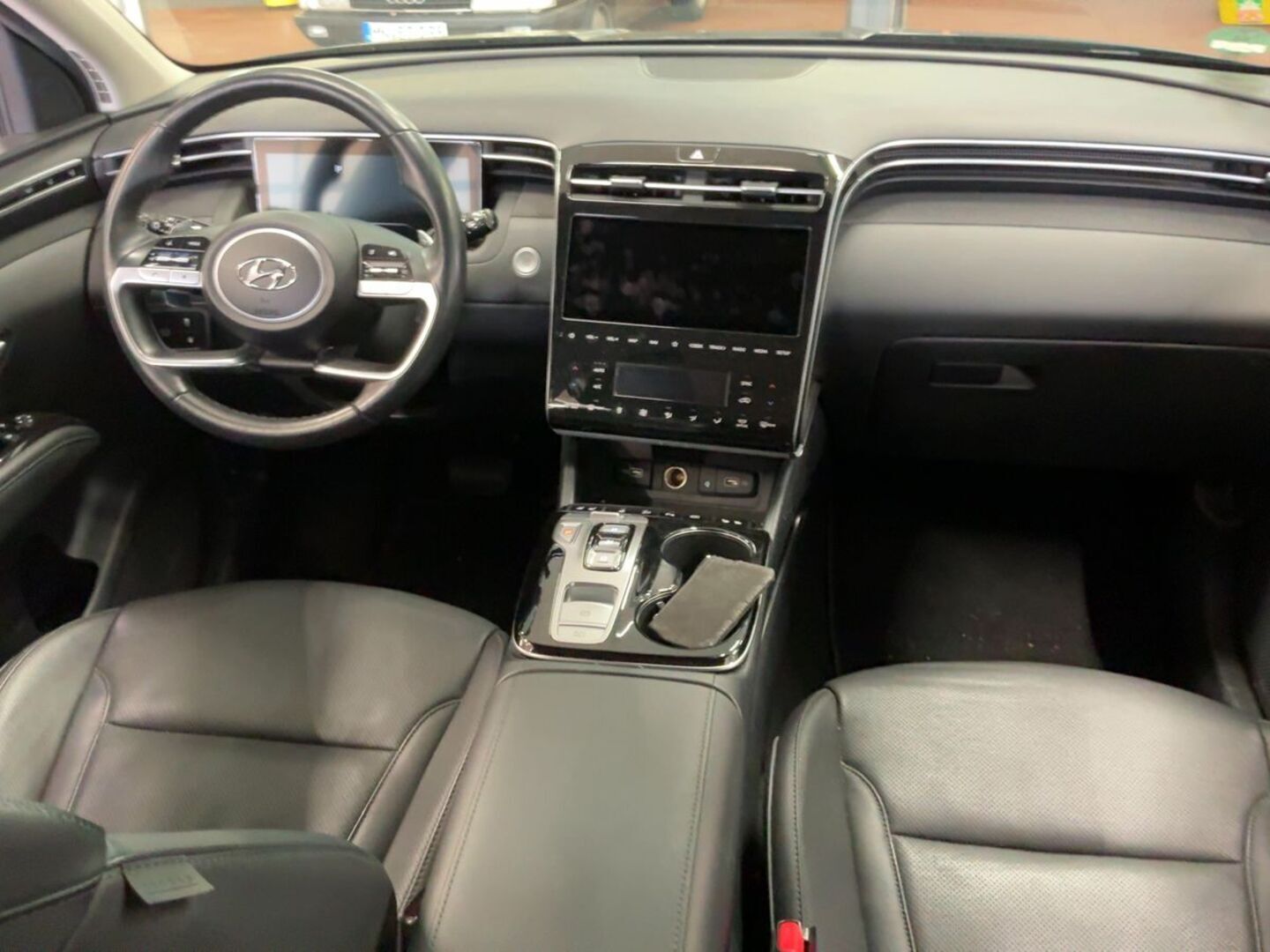 HYUNDAI TUCSON iso kuva 2