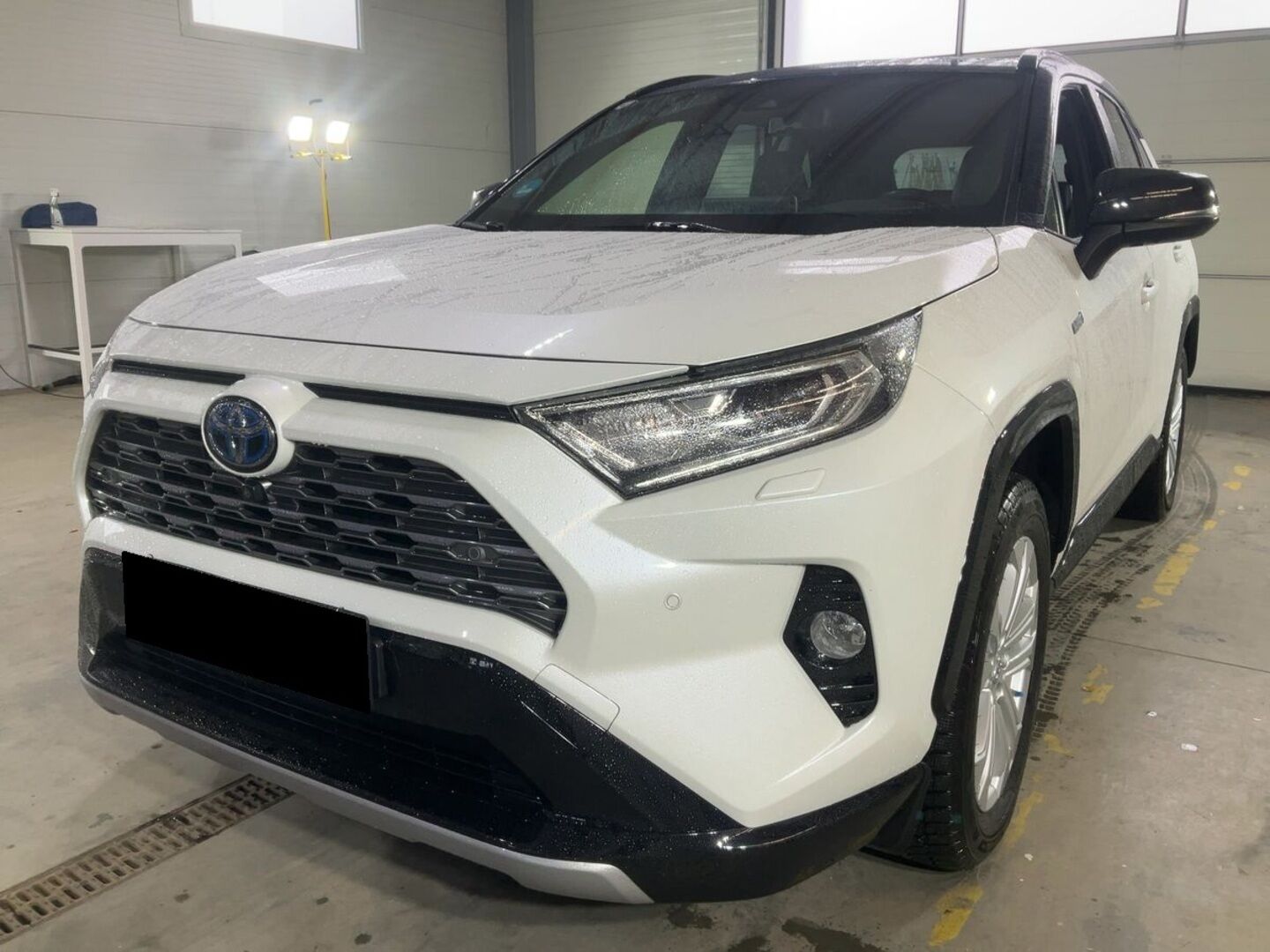 TOYOTA RAV4 iso kuva 0