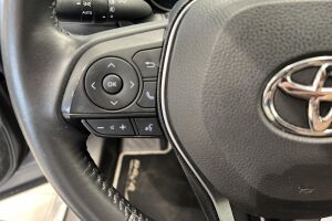 TOYOTA RAV4 esikatselu 11