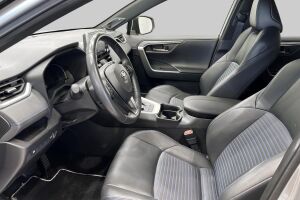 TOYOTA RAV4 esikatselu 3