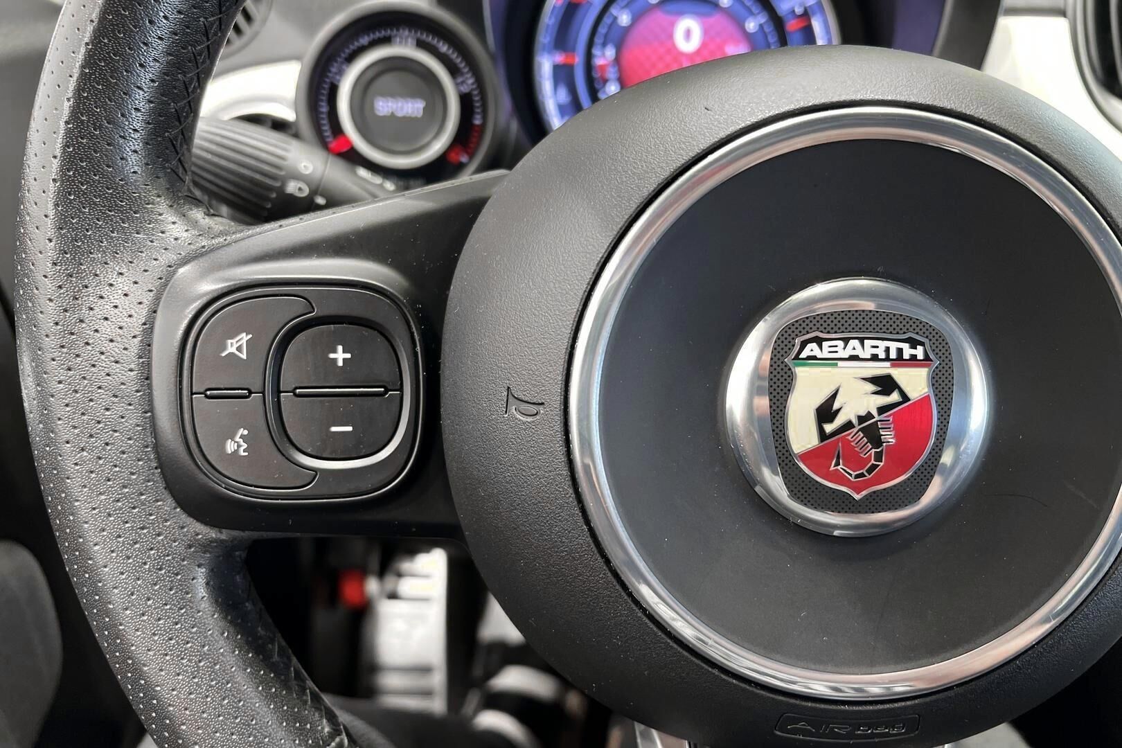 FIAT-ABARTH 500 iso kuva 20