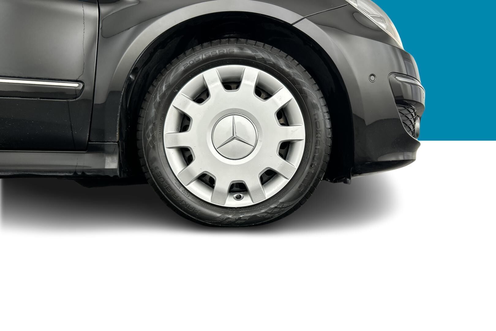 Mercedes-Benz B iso kuva 13