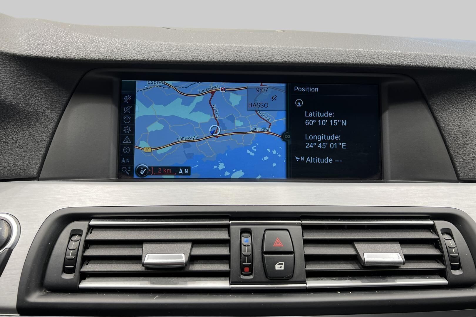 BMW 5-SARJA iso kuva 15