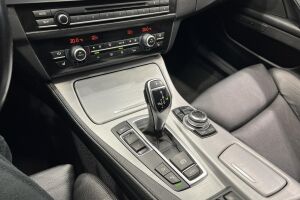 BMW 5-SARJA esikatselu 19