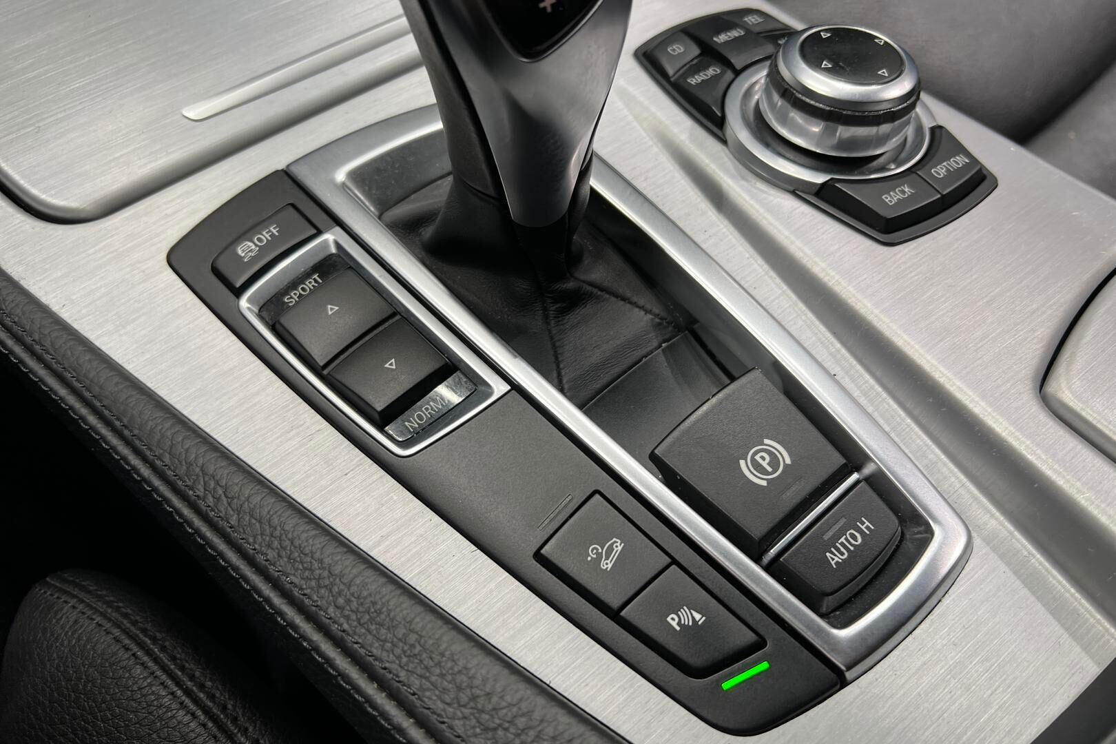 BMW 5-SARJA iso kuva 20