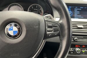 BMW 5-SARJA esikatselu 24