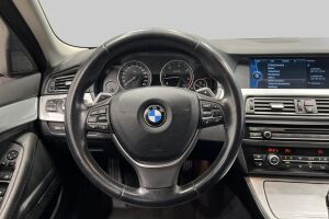 BMW 5-SARJA esikatselu 30