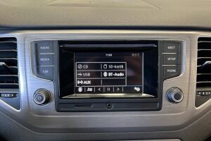 Volkswagen Golf Sportsvan esikatselu 24