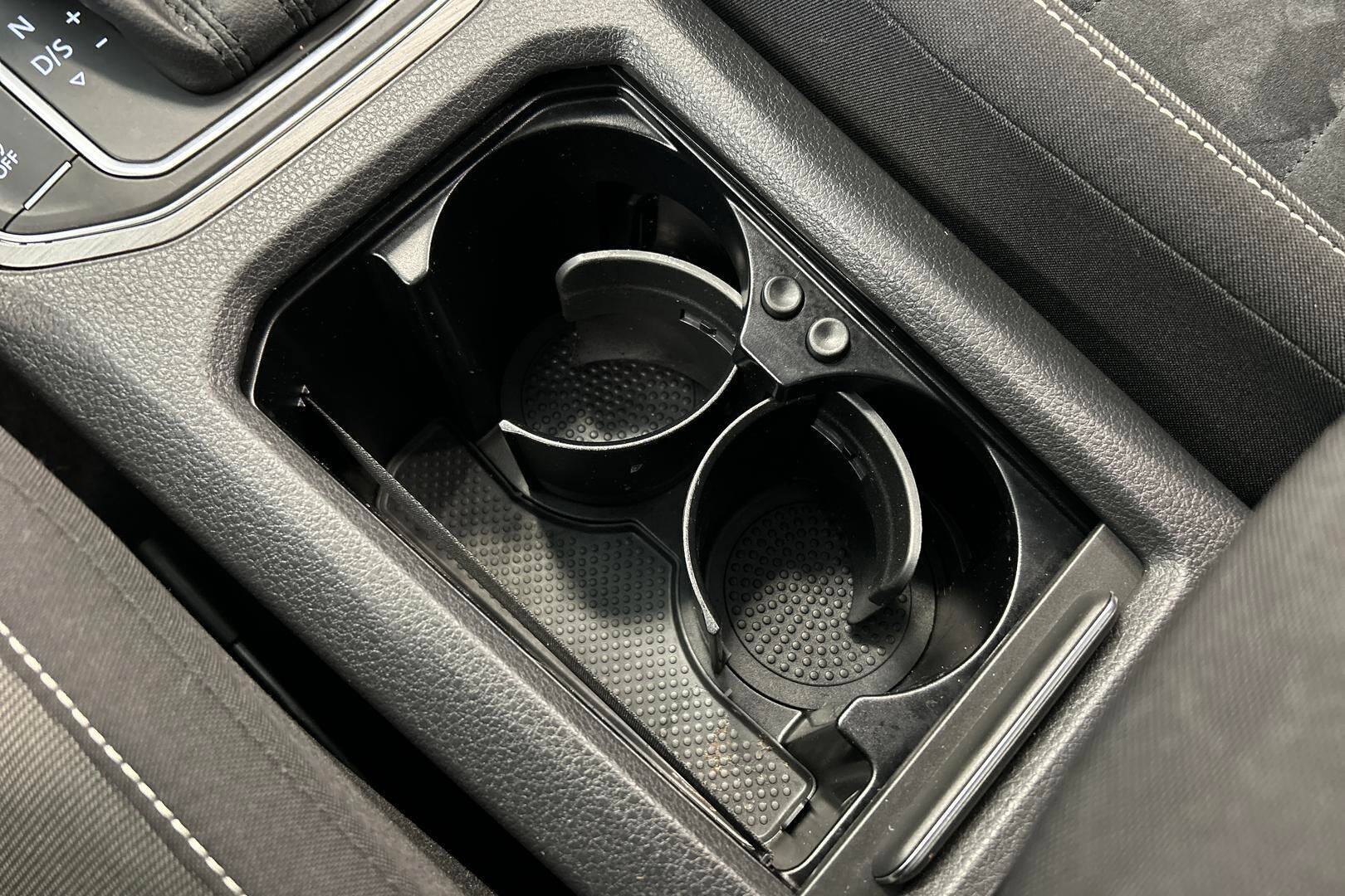 Volkswagen Golf Sportsvan iso kuva 31