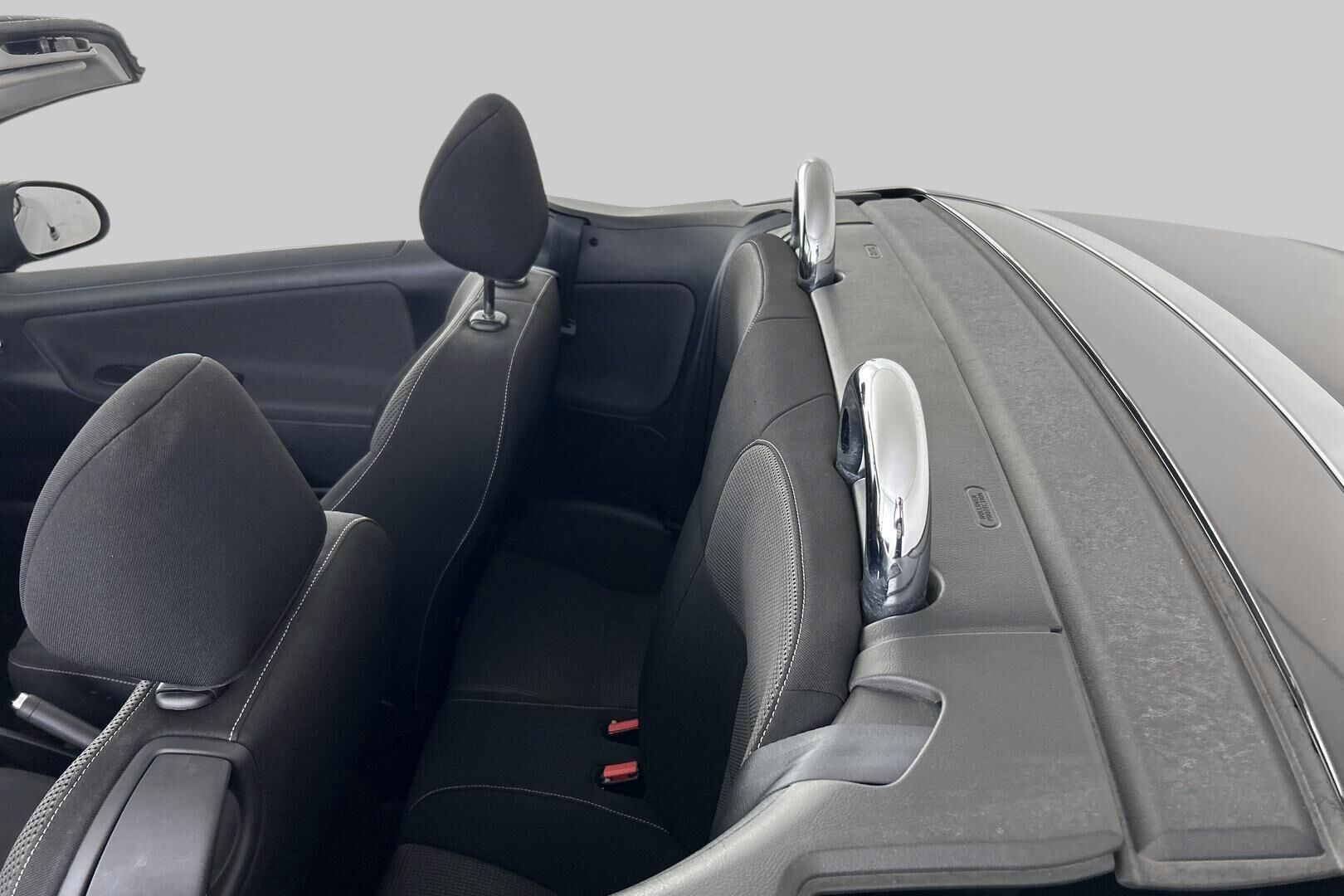 Peugeot 207 iso kuva 27