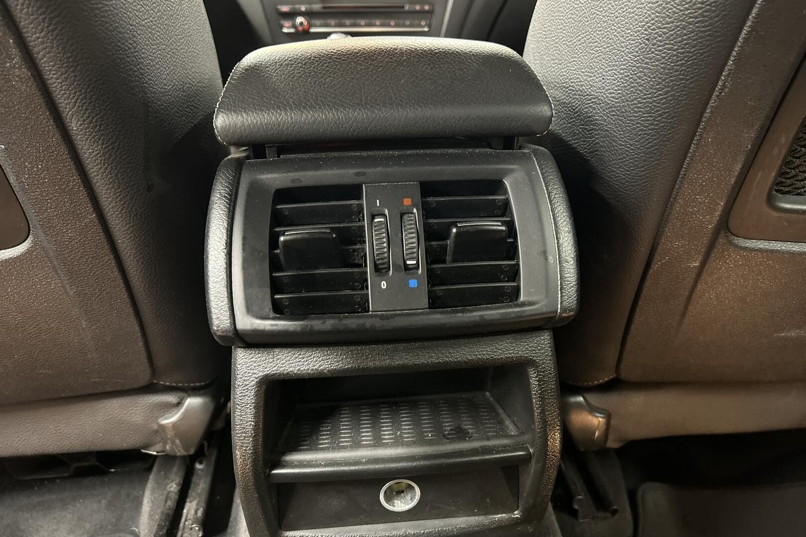 BMW X3 iso kuva 25
