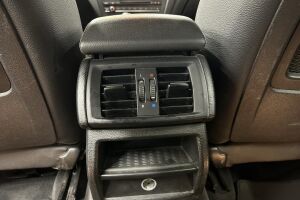 BMW X3 esikatselu 25