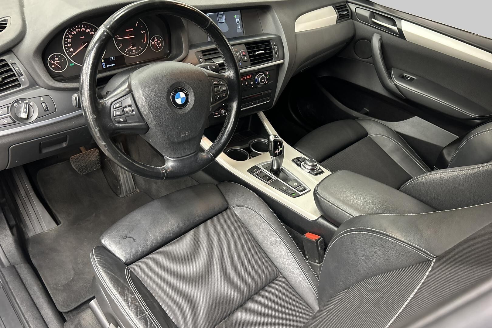 BMW X3 iso kuva 9