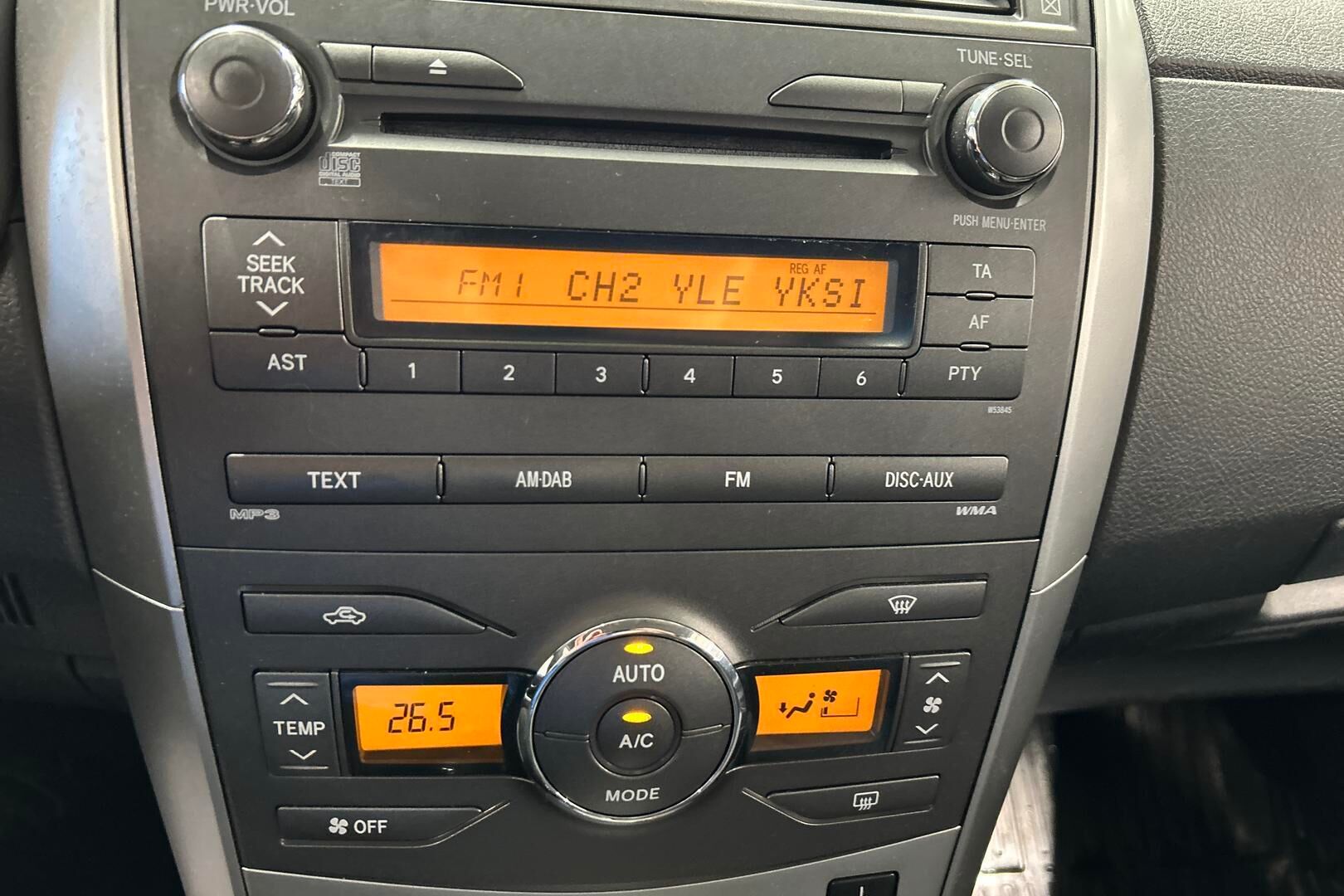 Toyota Corolla iso kuva 16