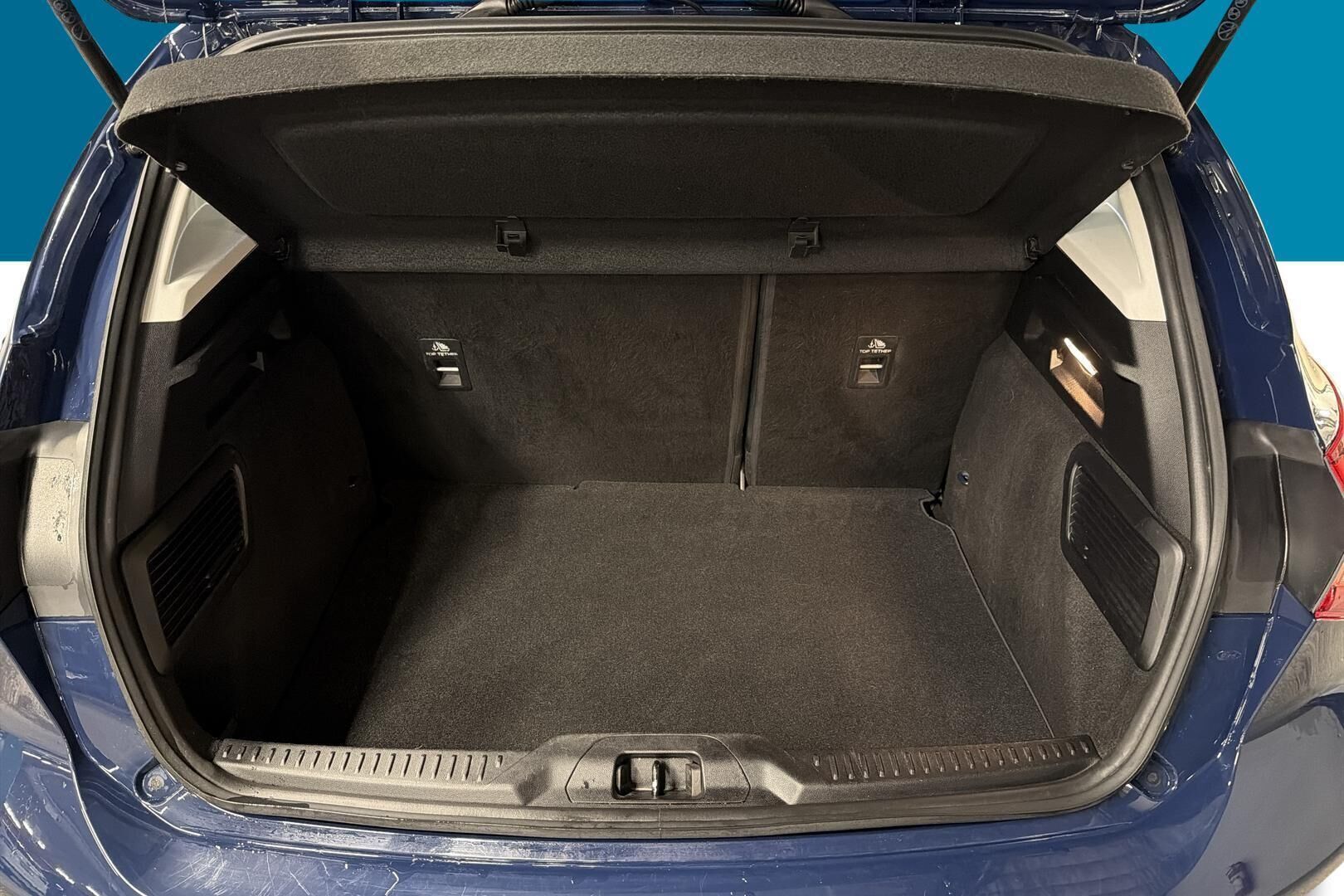 Ford Focus iso kuva 23