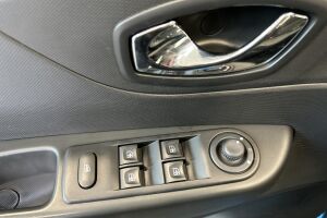 Renault Captur esikatselu 14