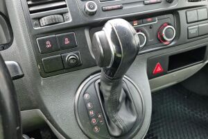 Volkswagen Transporter esikatselu 17