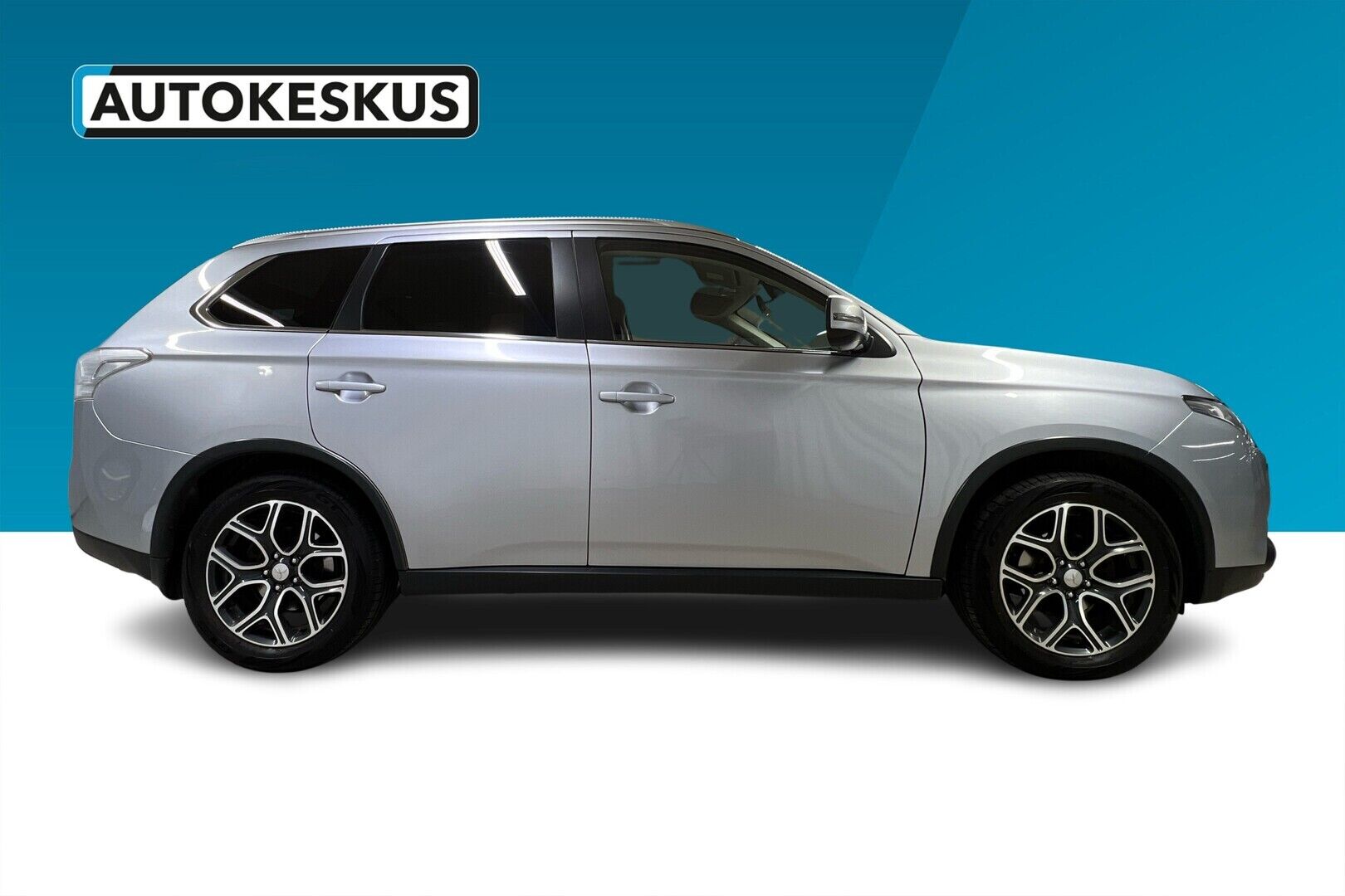 Mitsubishi Outlander iso kuva 6