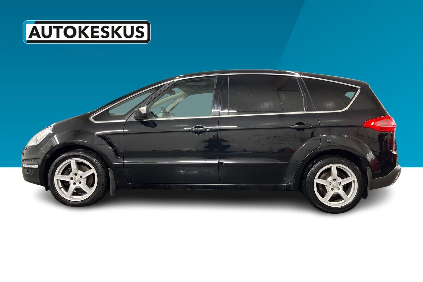 Ford S-Max iso kuva 4