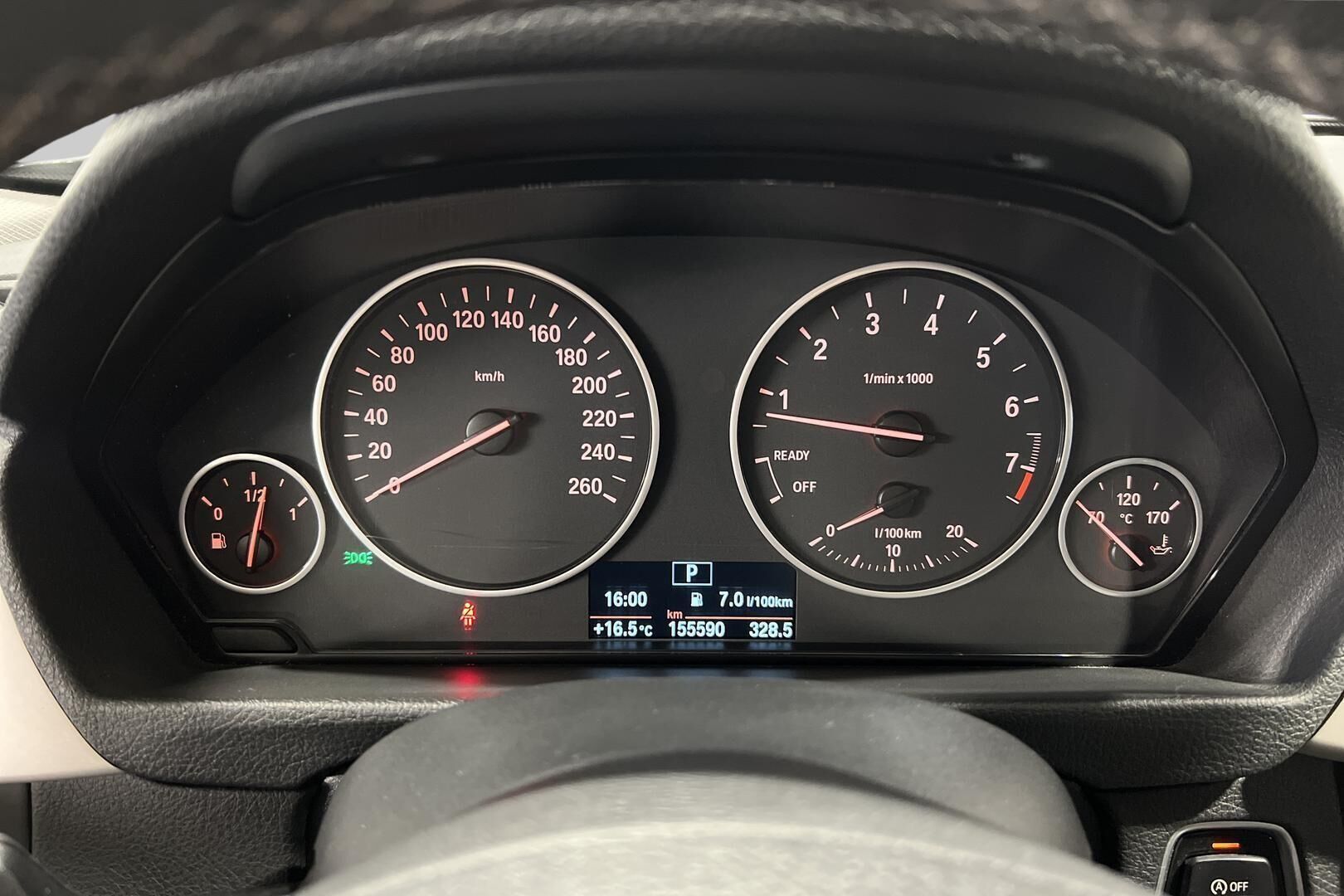 BMW 3-sarja iso kuva 16