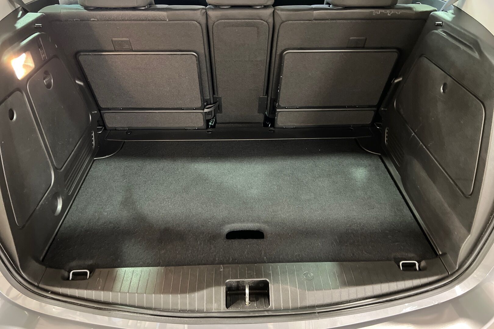 Opel Meriva iso kuva 10