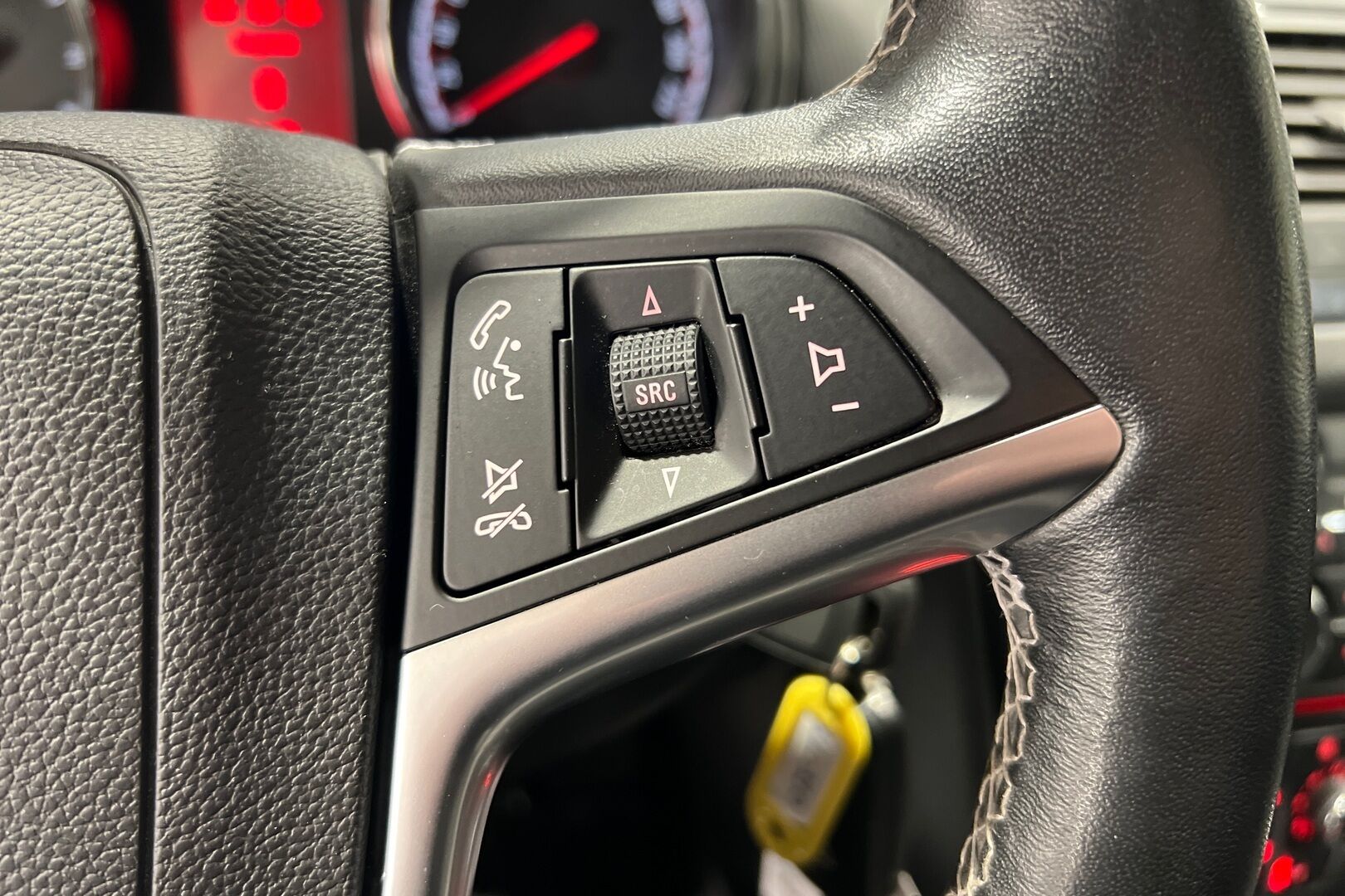 Opel Meriva iso kuva 13