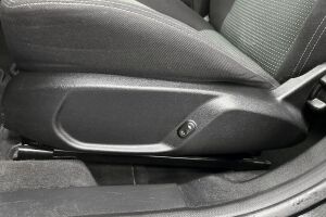 Ford Mondeo esikatselu 20