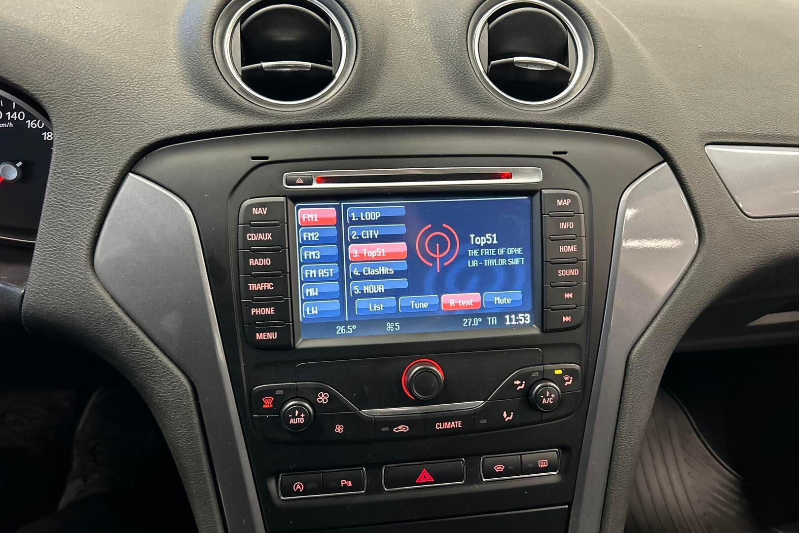 Ford Mondeo iso kuva 18