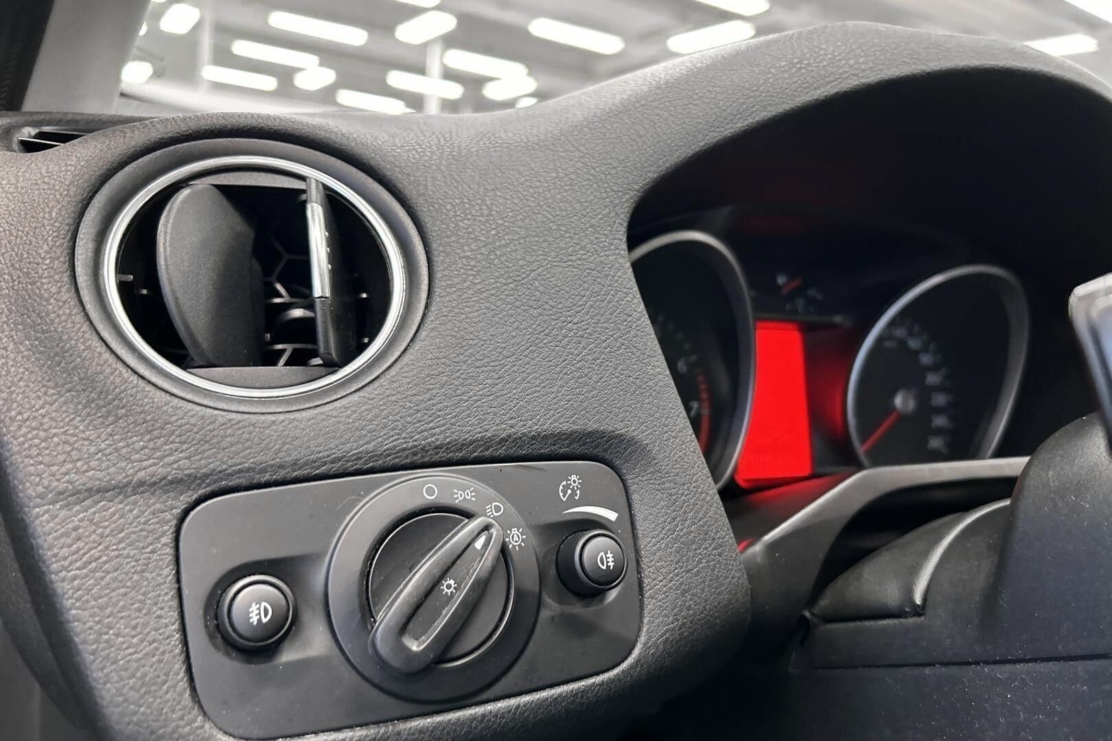 Ford Mondeo iso kuva 20