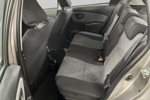 Toyota Yaris esikatselu 10