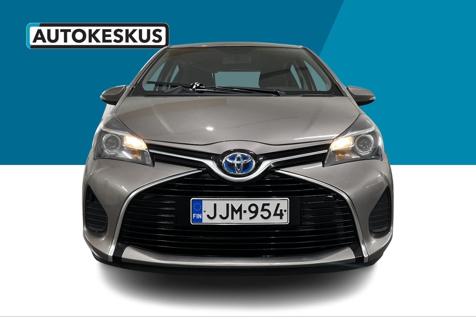 Toyota Yaris iso kuva 2