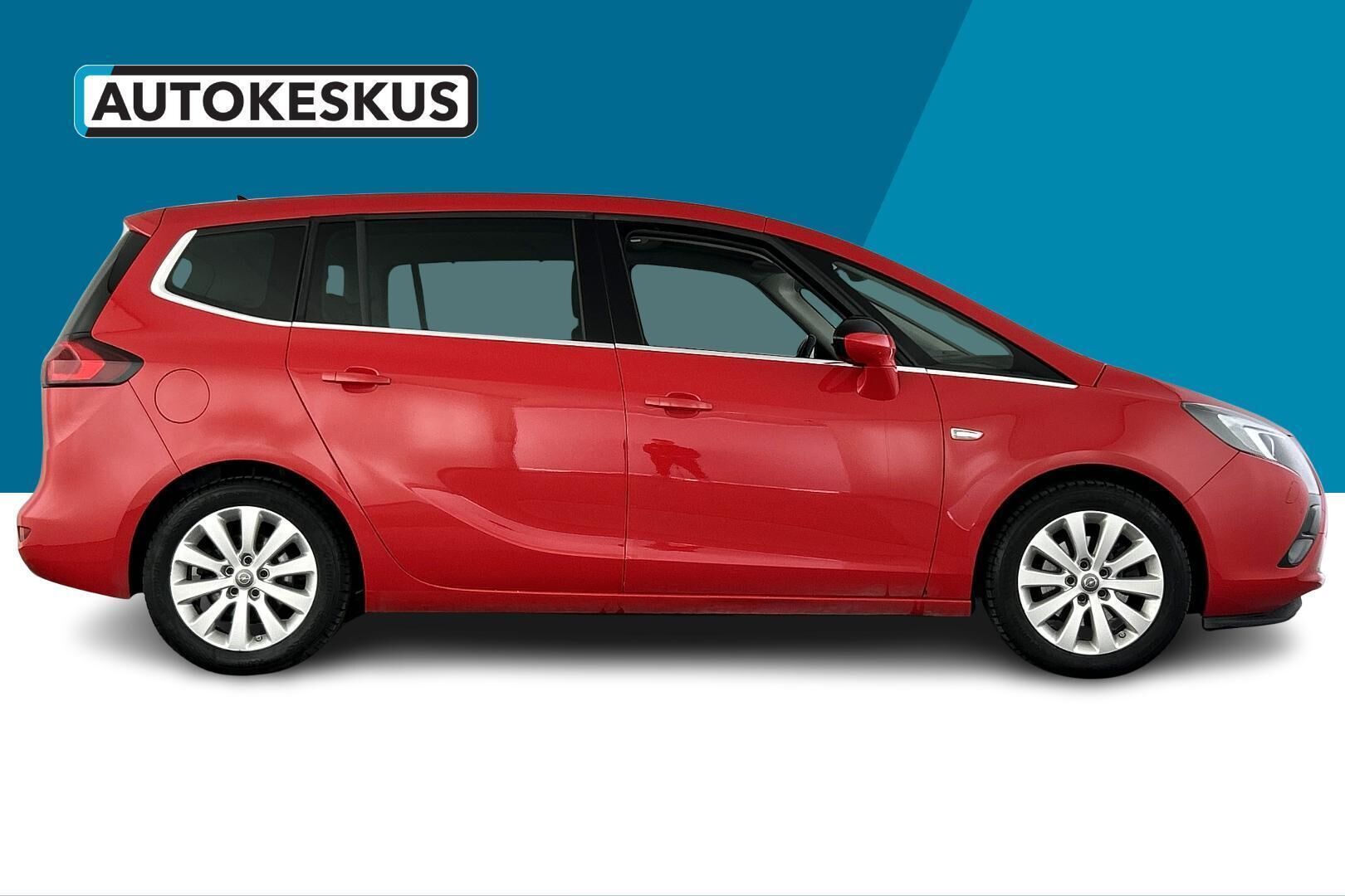 Opel Zafira Tourer iso kuva 4