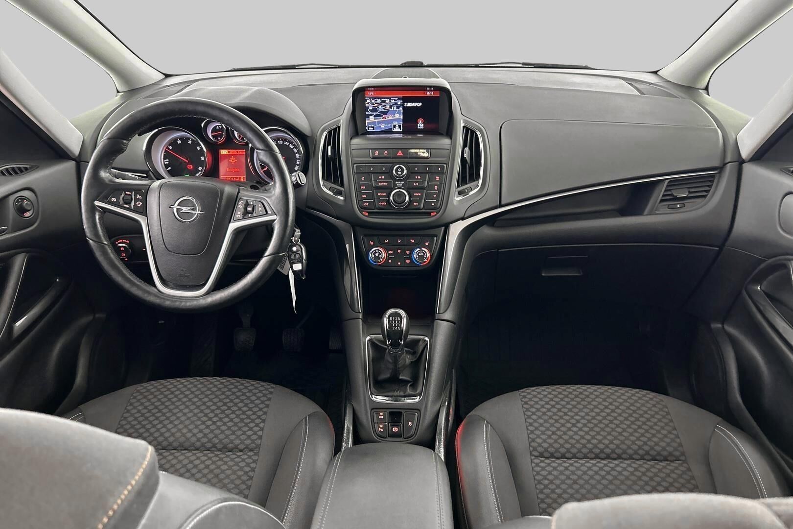 Opel Zafira Tourer iso kuva 11