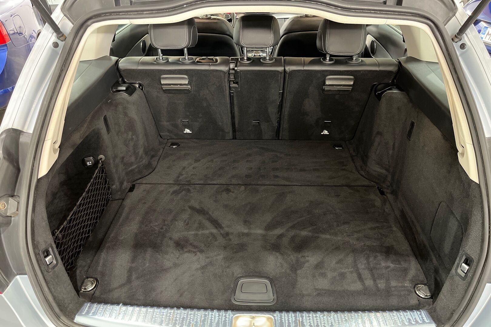 Mercedes-Benz C iso kuva 9