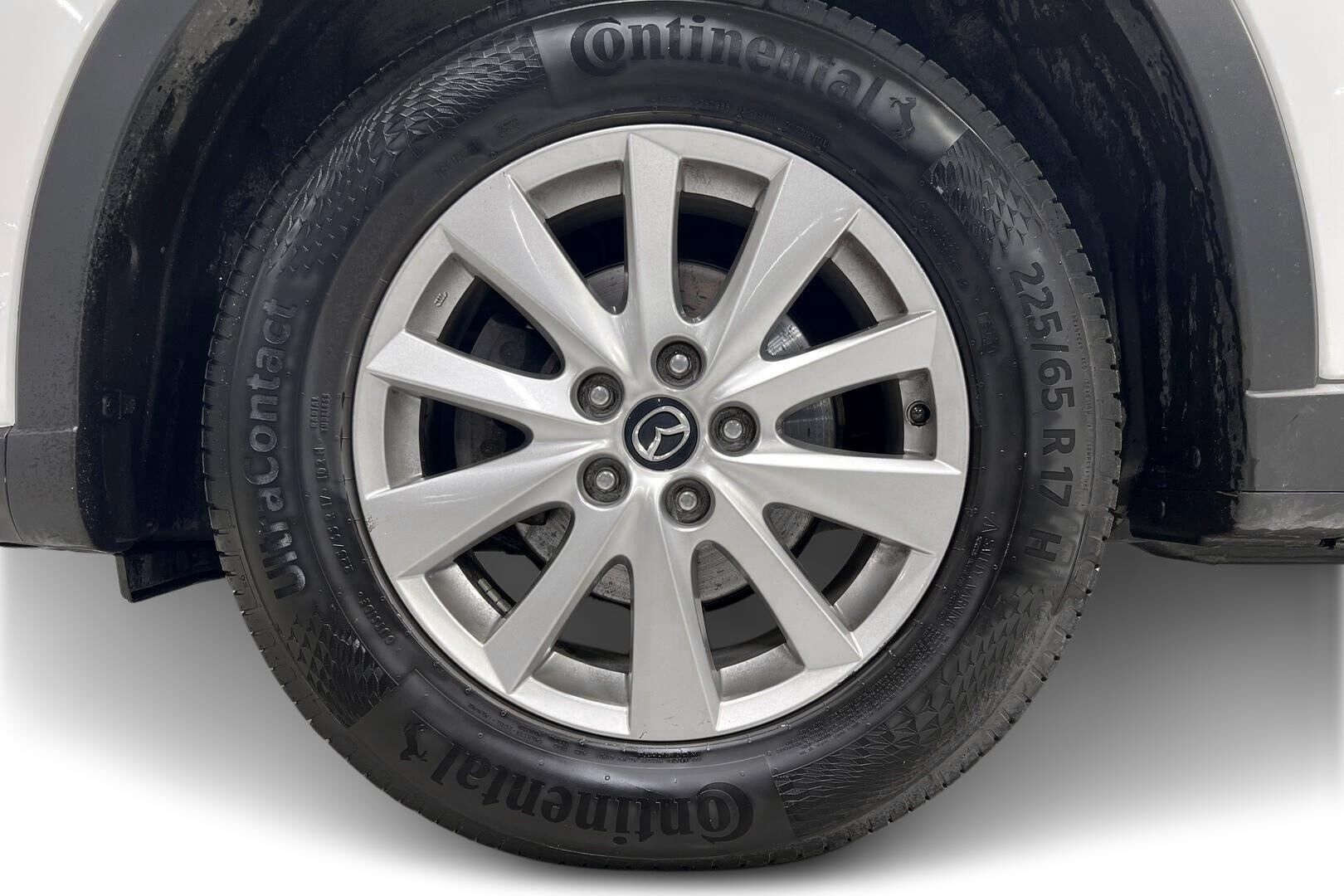 Mazda CX-5 iso kuva 11