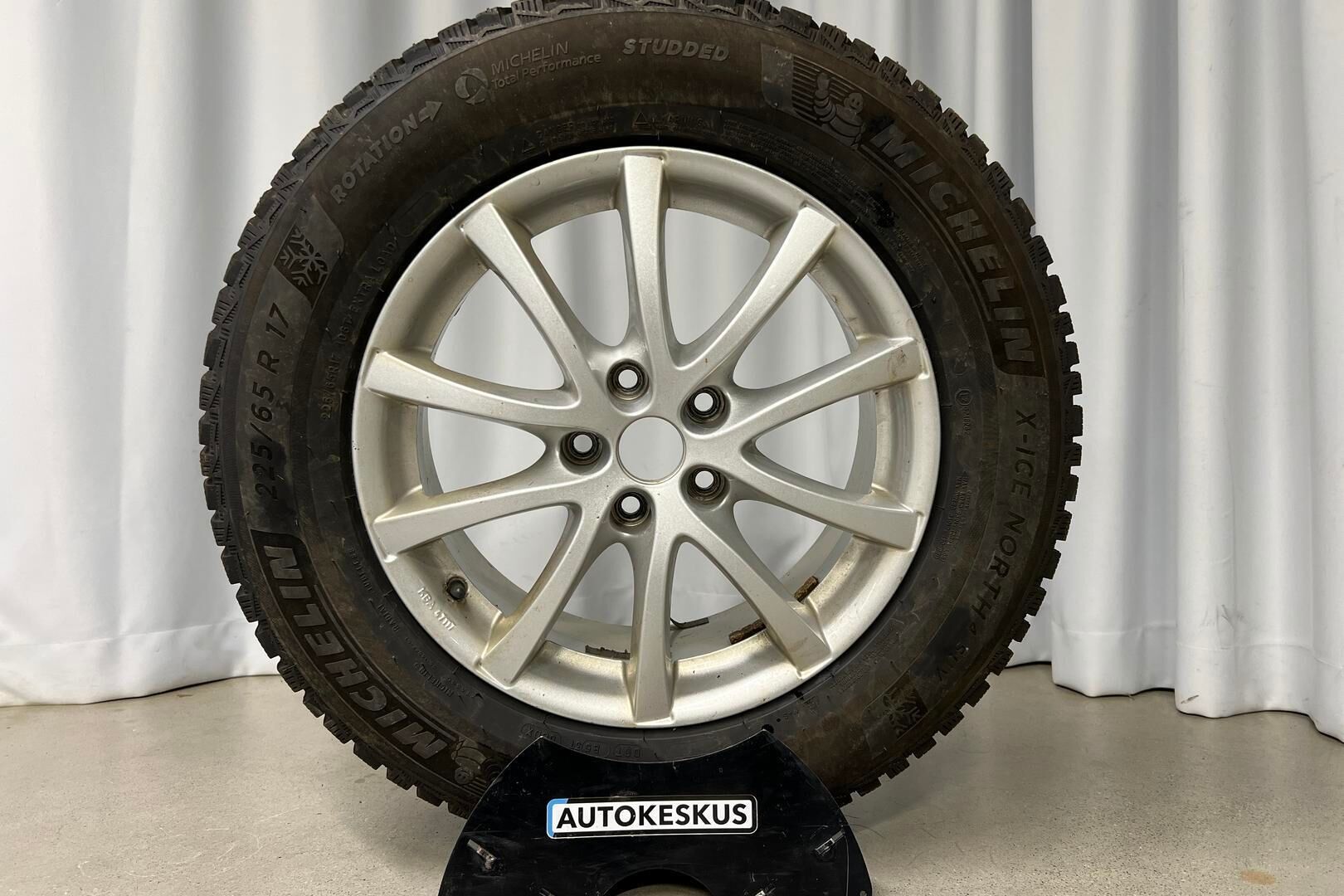 Mazda CX-5 iso kuva 16