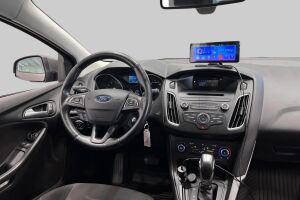 Ford Focus esikatselu 10