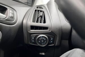 Ford Focus esikatselu 19