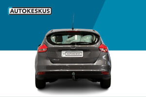 Ford Focus esikatselu 8