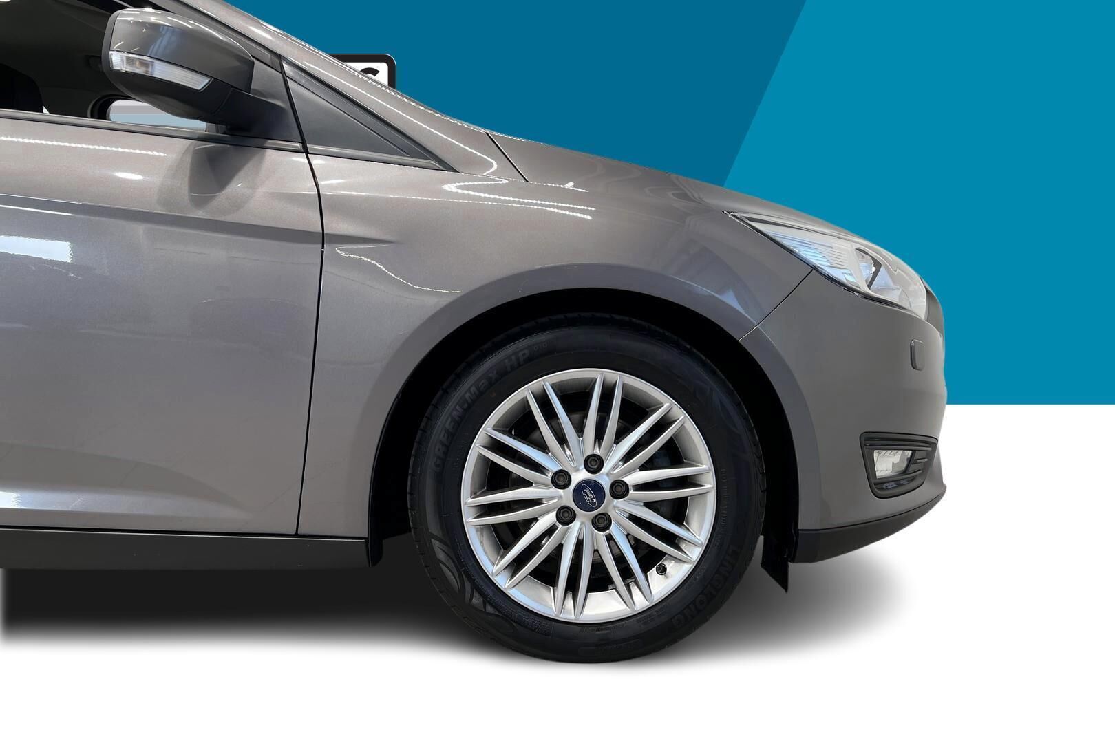 Ford Focus iso kuva 9