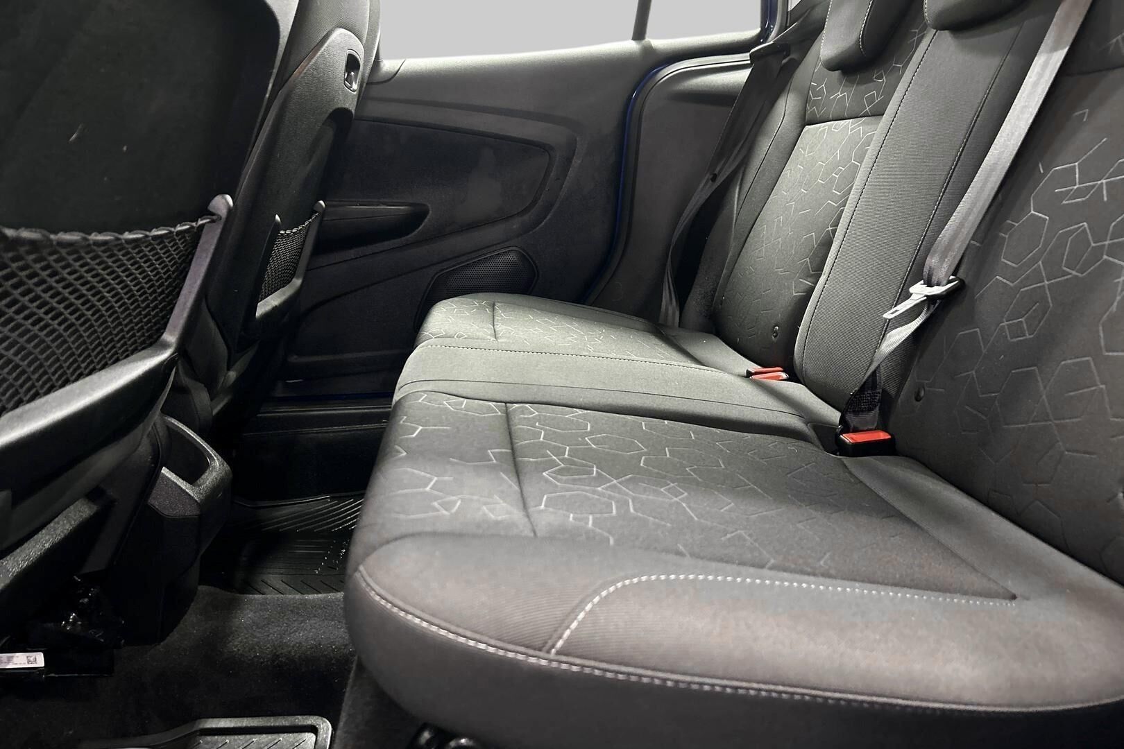 Ford B-Max iso kuva 10