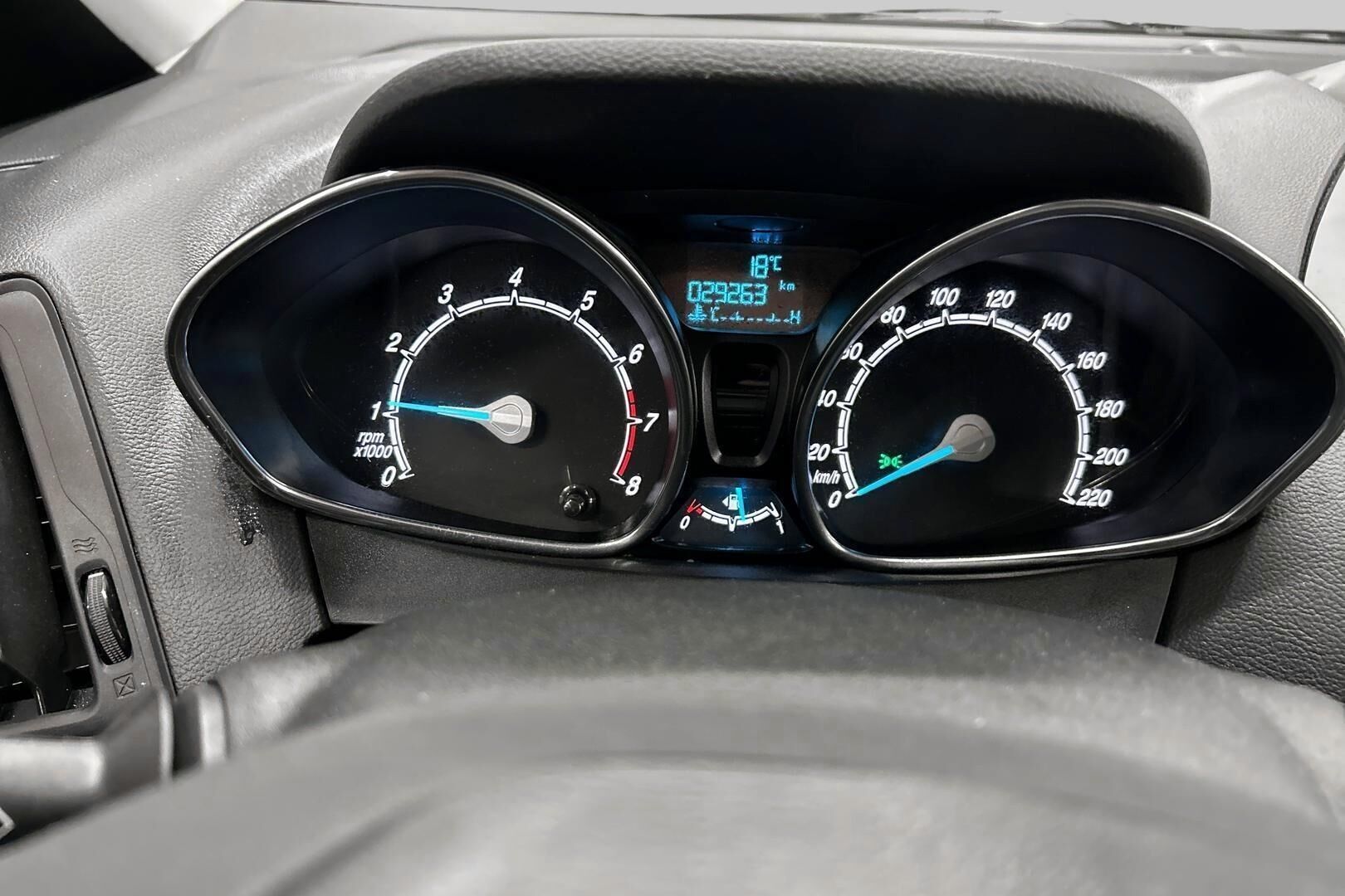 Ford B-Max iso kuva 14