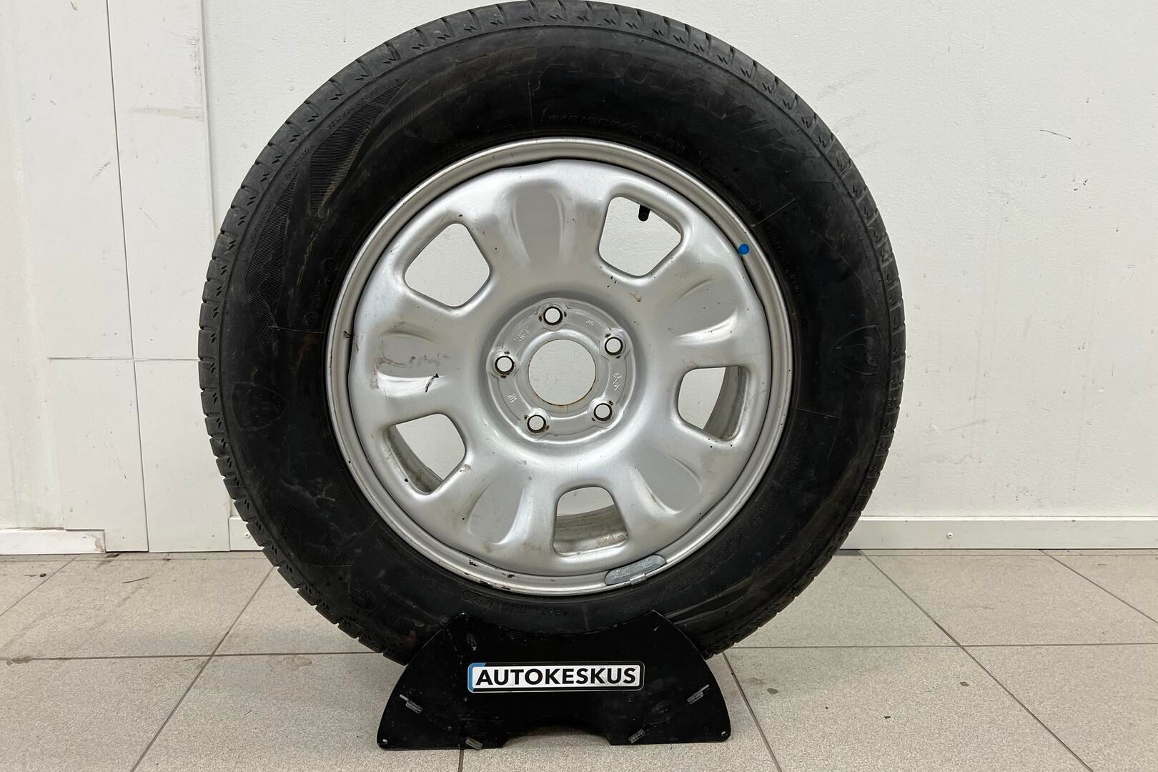 Dacia Duster iso kuva 19